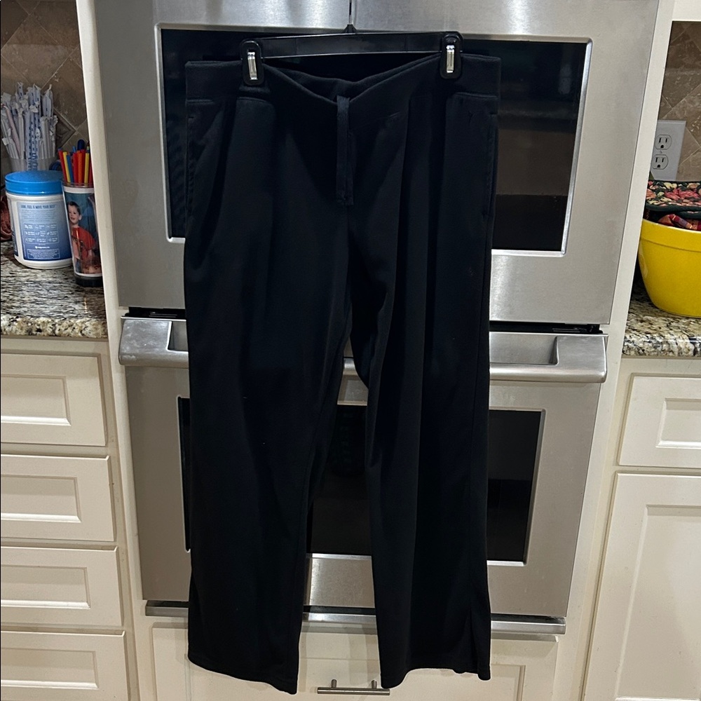 Danskin Now Black Straight Leg Soft Fleece Pants